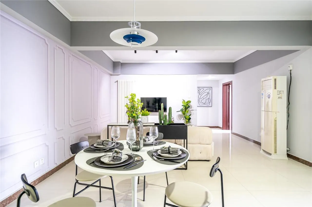 Locals Apartment House 20 Zhengzhou 0*,  China